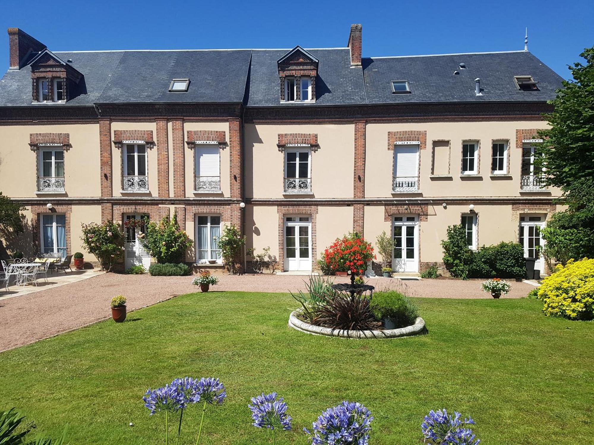 Le Clos Saint-Germain Rugles Kültér fotó